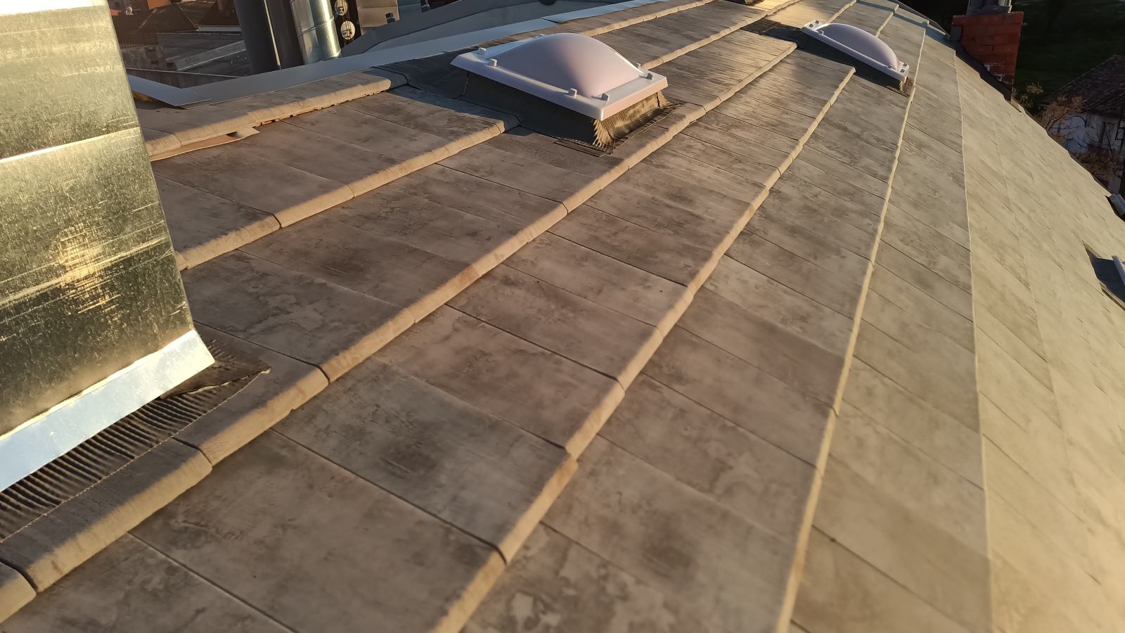 Pozuelo de Alarcón – Construcción cubierta curva